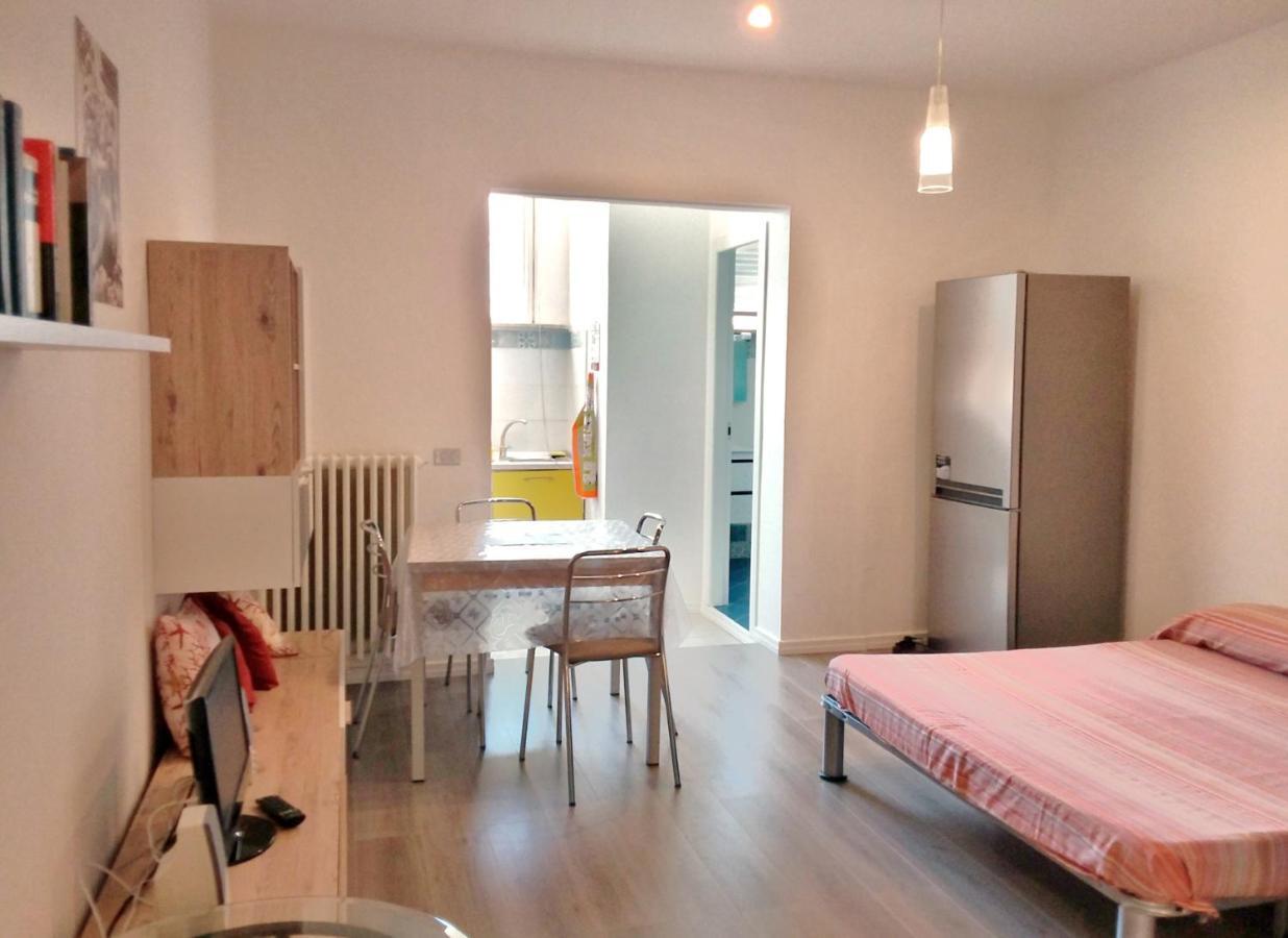 Appartement Casa Via Leuca à Lecce Extérieur photo